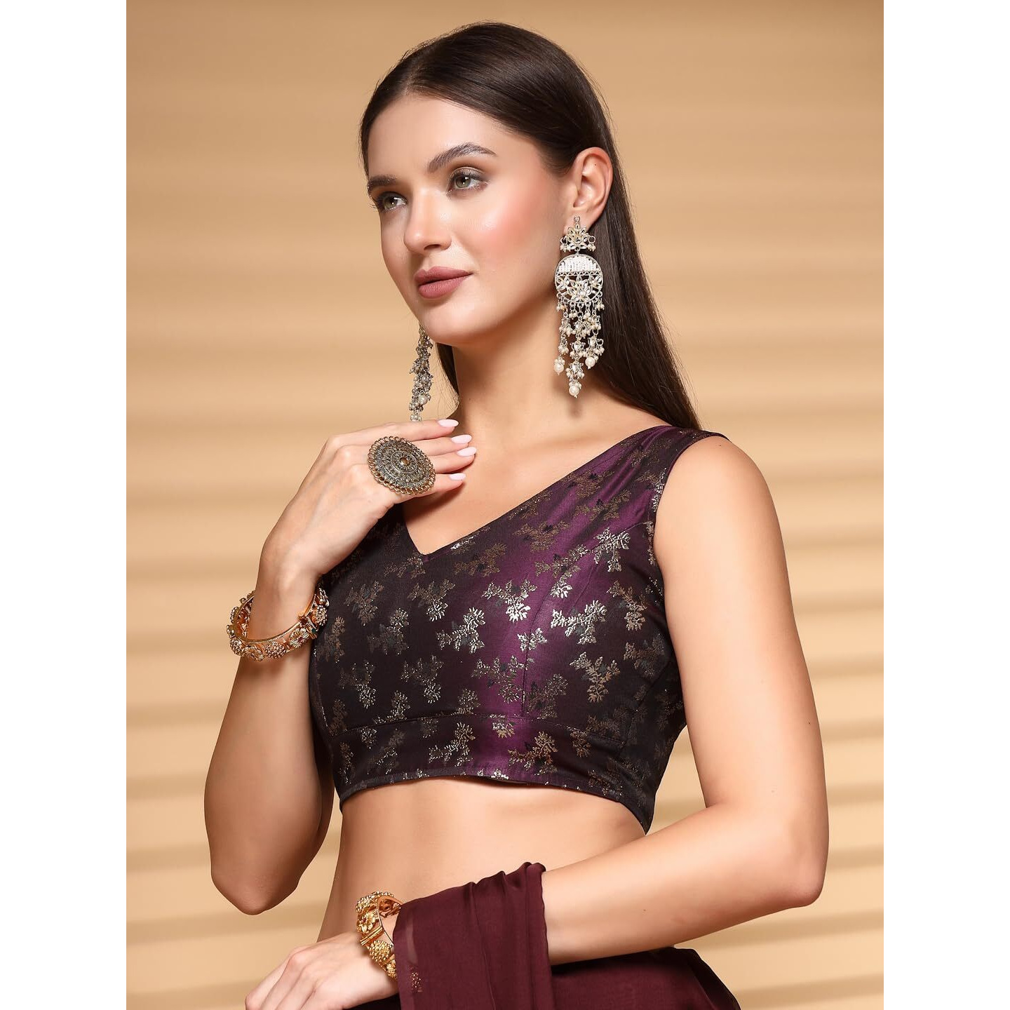 Oomph Readymade Blouse For Women, Brocade, Sleeveless, V-Neck, Rbbl654