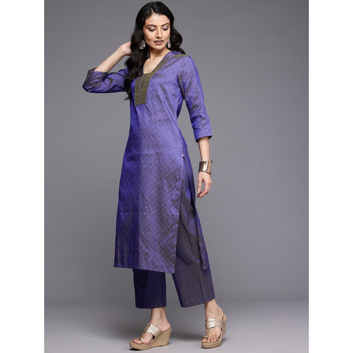 Varanga Women's Blue Jacquard V Neck Kurta With Bottom And Dupatta
