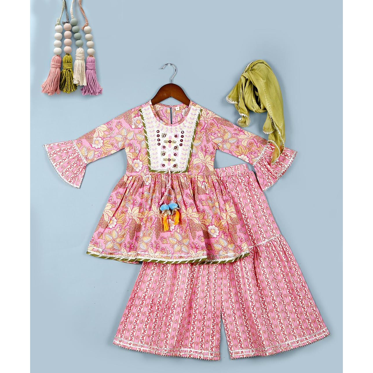 Naughty Ninos Girls Floral Printed Empire Gotta Patti Pure Cotton Kurta With Sharara & Dupatta (Nn00054Eth_2-3 Years) Pink
