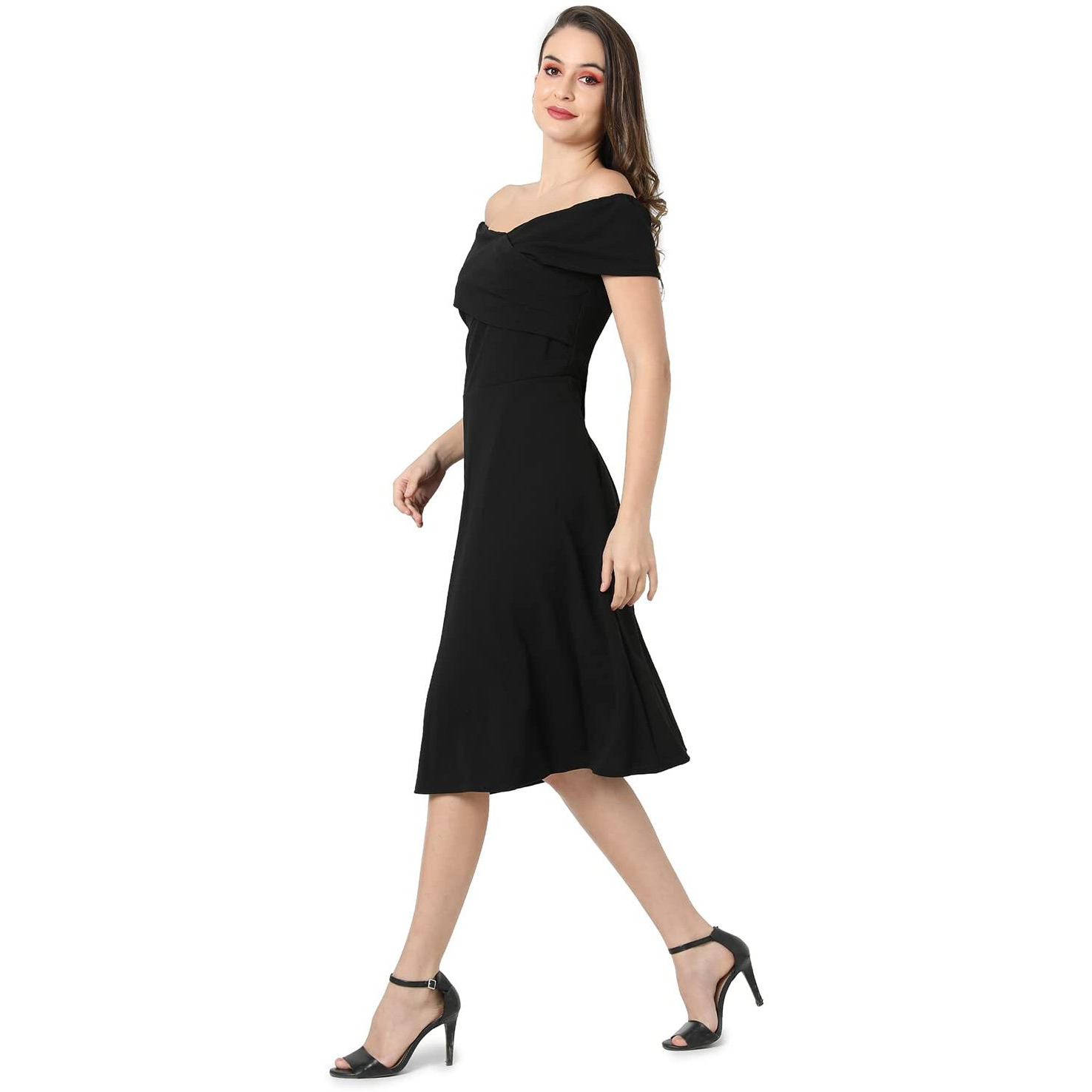 Campus Sutra Women Solid Off-Shoulder Casual Dresses(Ssmr22_Cswssdr5350_L) Black