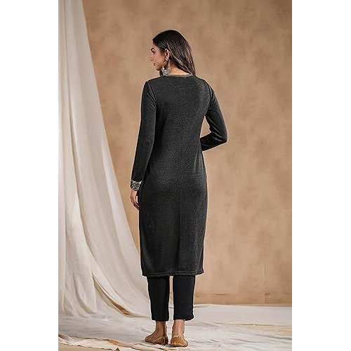 Ishin Women's Charcoal Jacquard Style Geometric Pattern Straight Winterwear Kurta