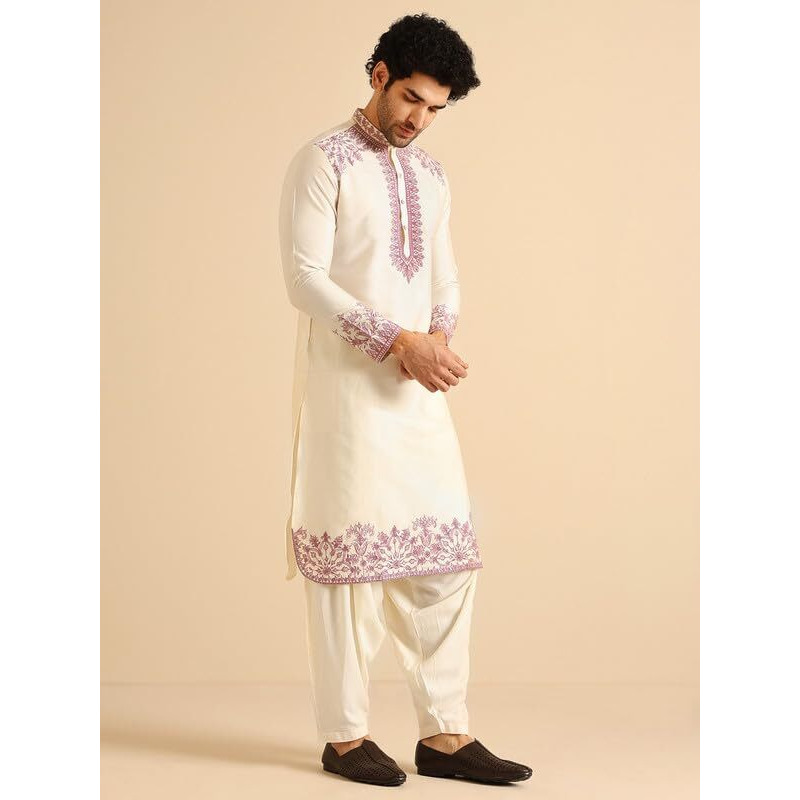 Kisah Men's Kurta, Off White Cotton Blend, Embroidered Regular Fit Mandarin Collar Long Sleeves (40)