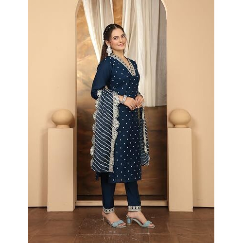 Lookmark Women's Silk Blend Table Print Kurta Pant Set With Mal Cotton Digital Print Dupatta And Embroidery Work Suitable For Every Indian Occasion (Az-Lm-Og-Ks2178 Blue-M)