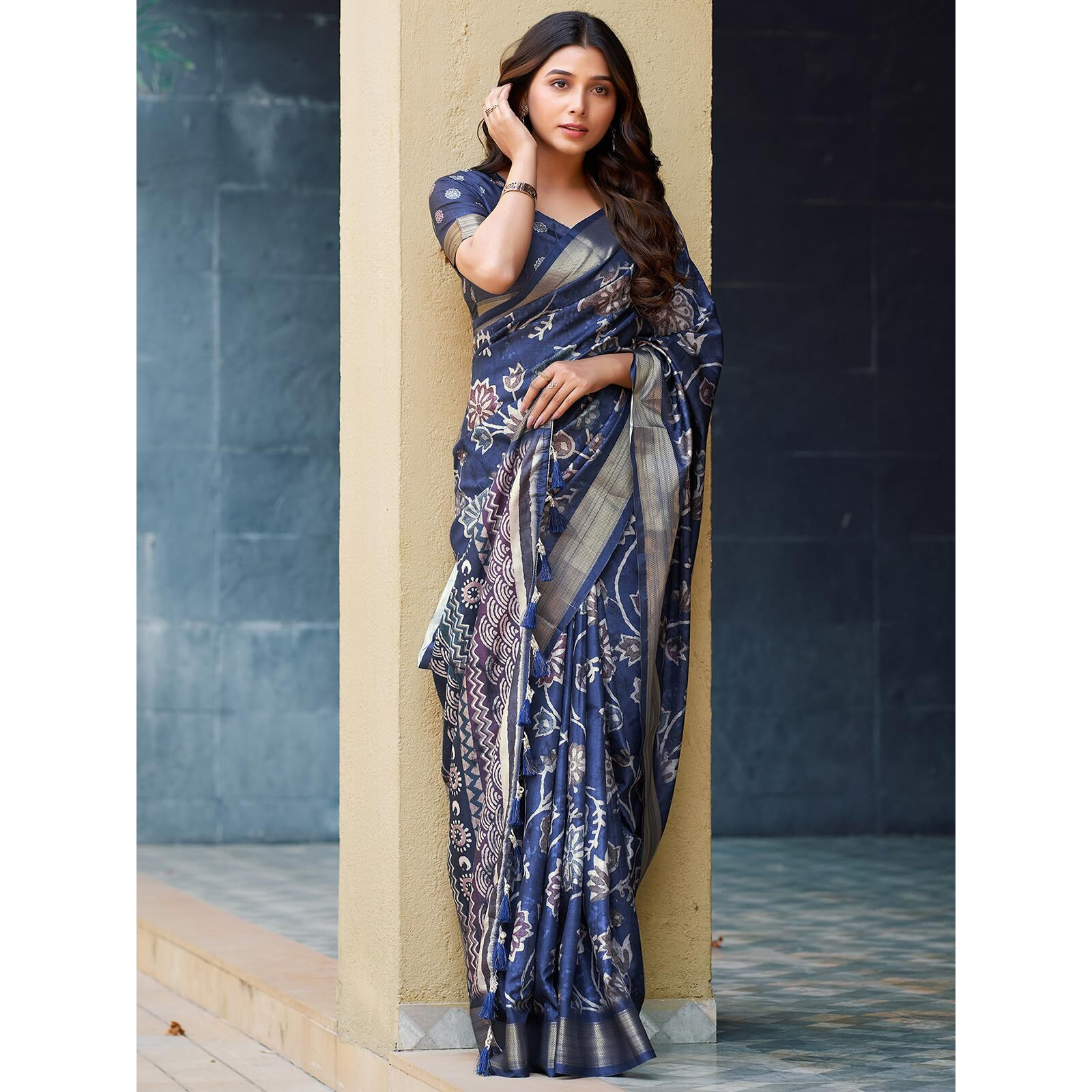 Satrani Women's Dola Silk Printed Weaving Border Saree With Unstitched Blouse Piece (4081S193N_Navy Blue)