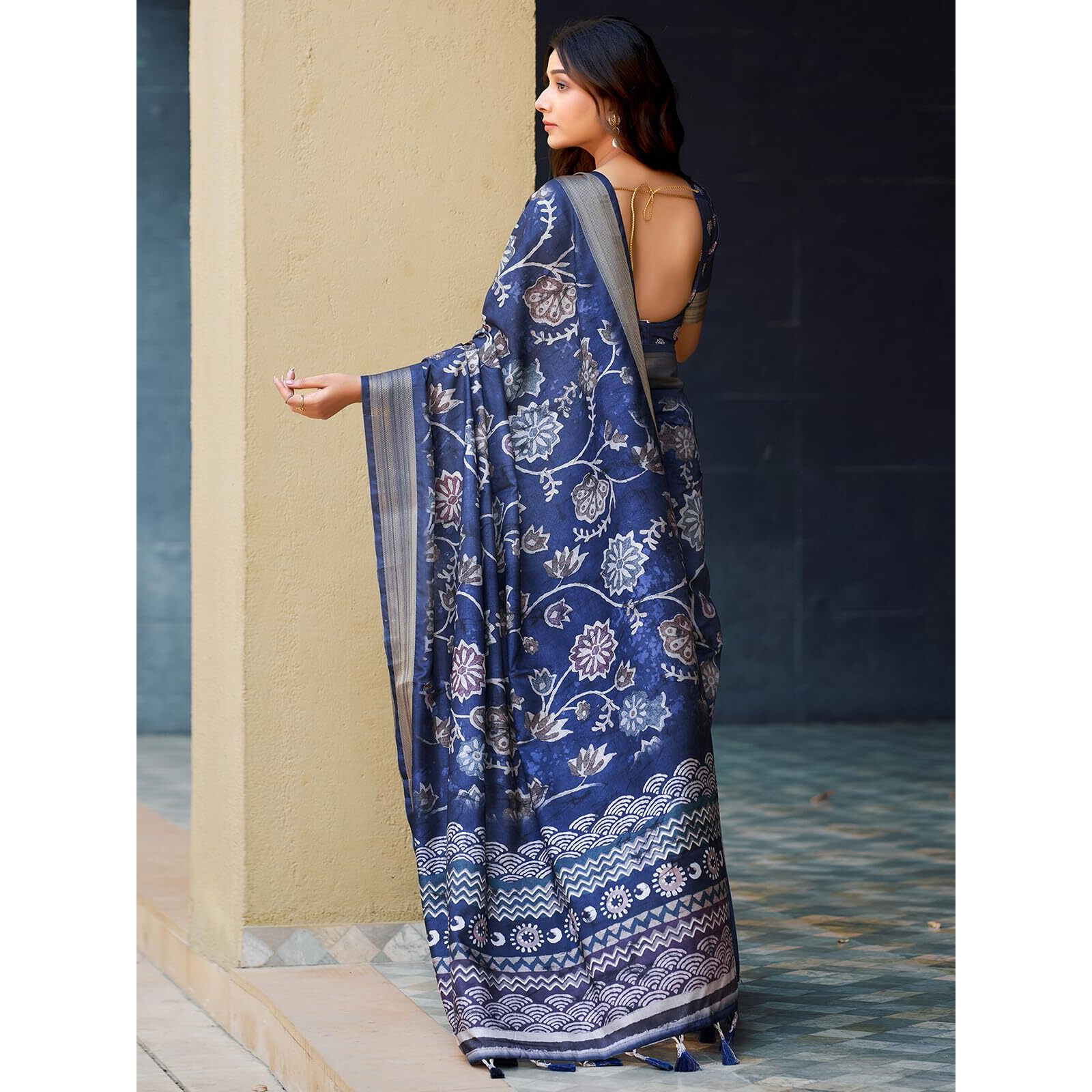 Satrani Women's Dola Silk Printed Weaving Border Saree With Unstitched Blouse Piece (4081S193N_Navy Blue)