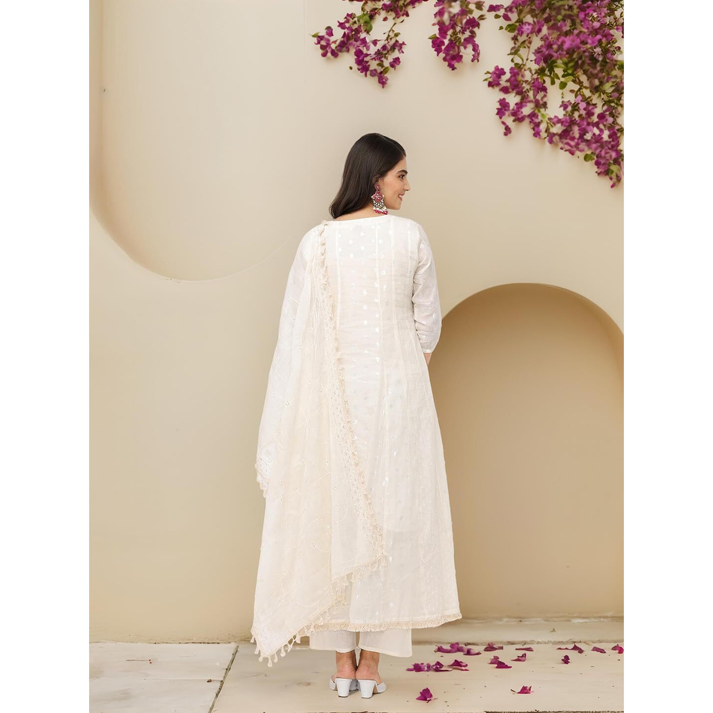 Ishin Ethnic Motifs Thread Embroidered A-Line Kurta Set With Dupatta