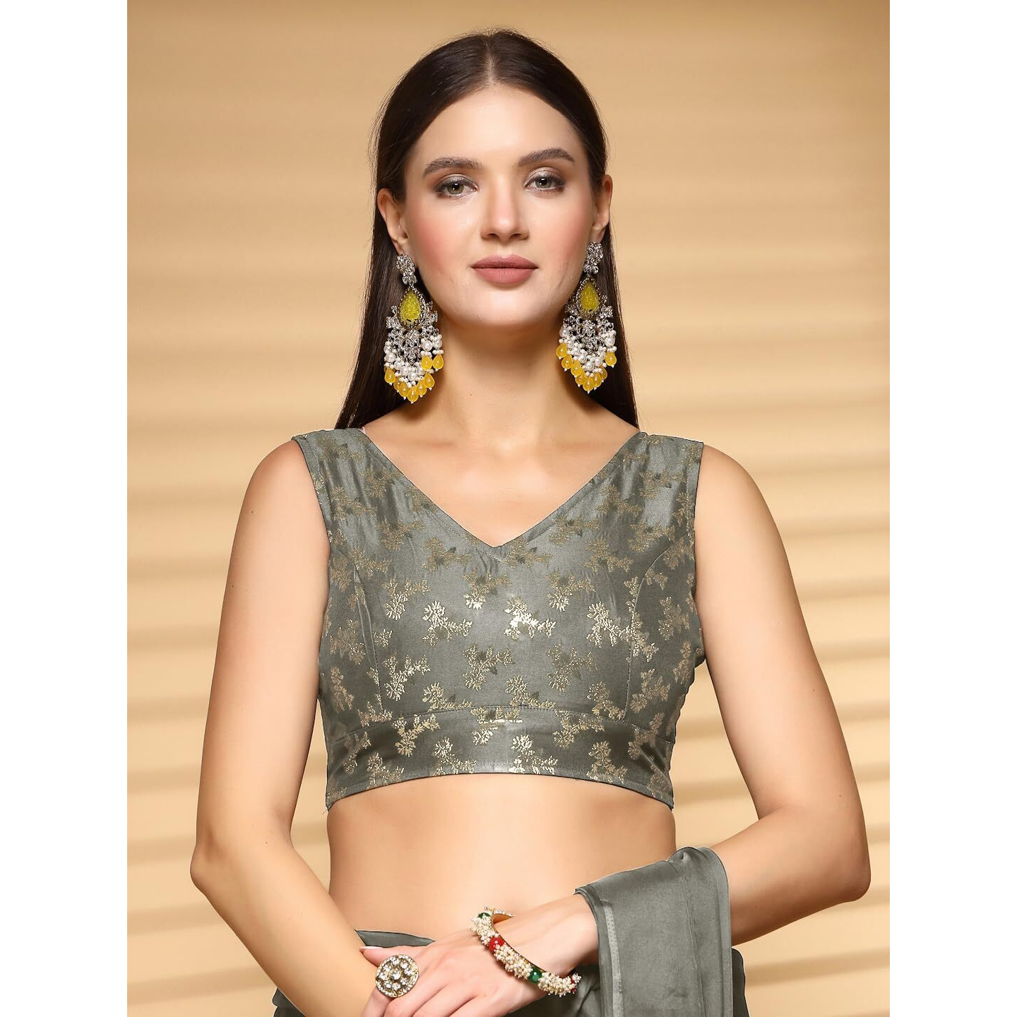 Oomph Readymade Blouse For Women, Brocade, Sleeveless, V-Neck, Rbbl653