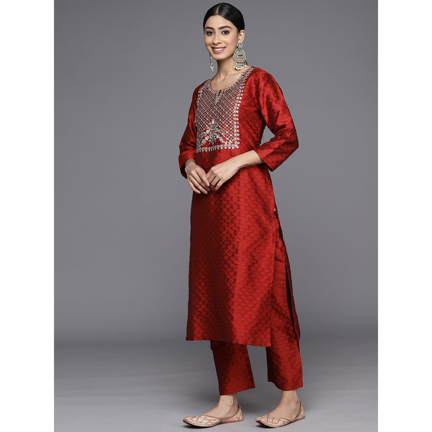 Varanga Women Round Neck Yoke Embroidered Straight Kurta Paired With Tonal Bottom And Printed Dupatta