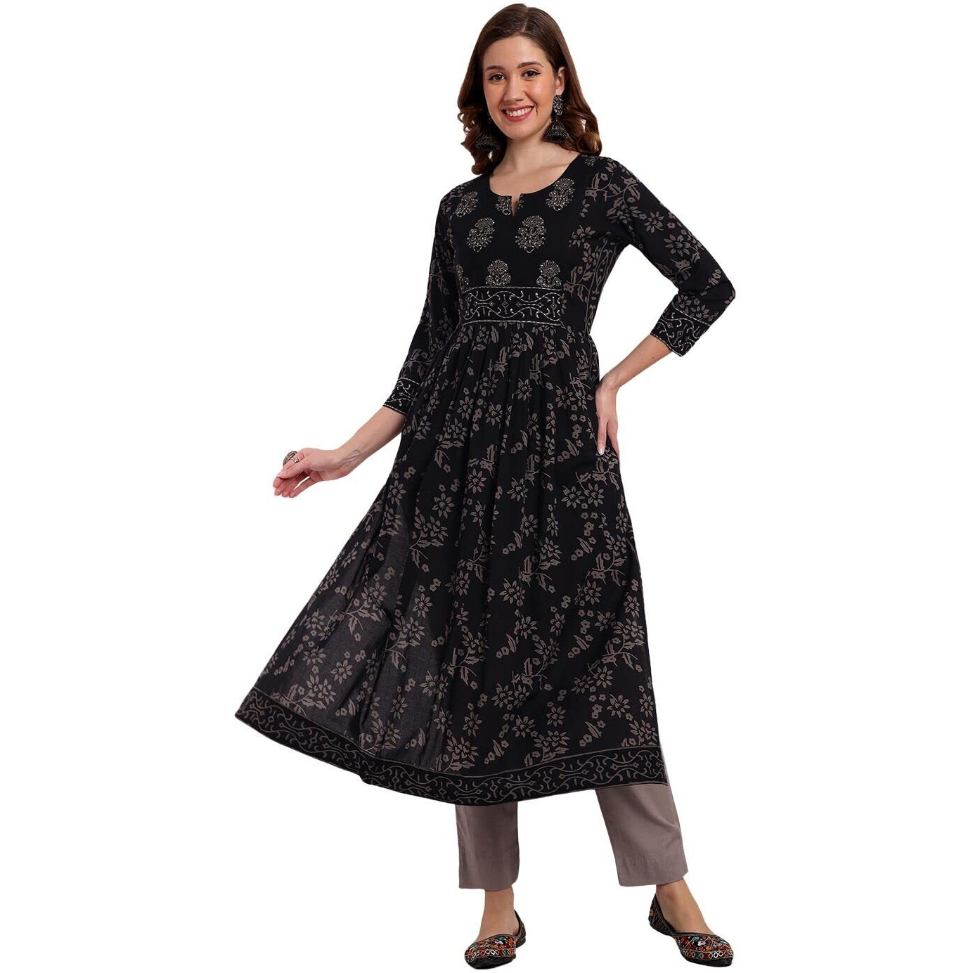 Rytras Women's Printed Nayra Cut Kurta(Black,3Xl)