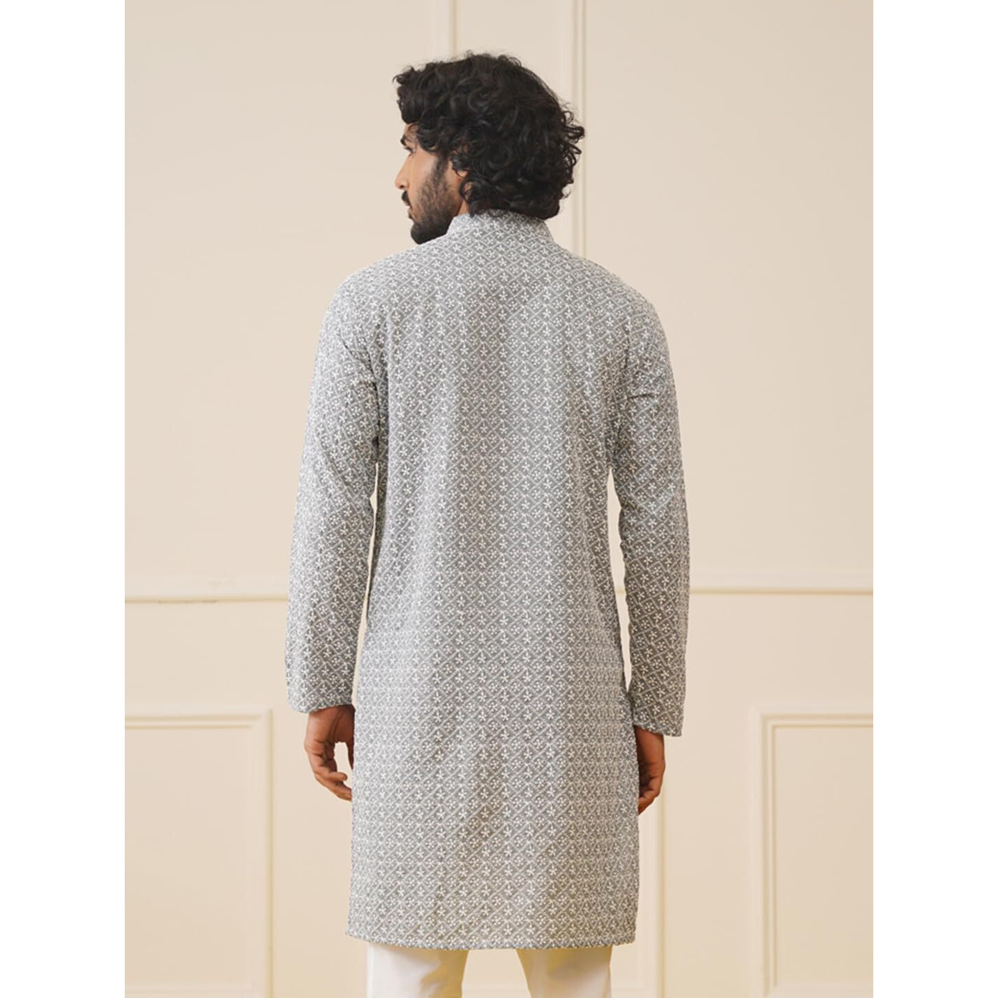 Jompers Men Grey Chikankari Embroidered Kurtas (Grey, Xxl)