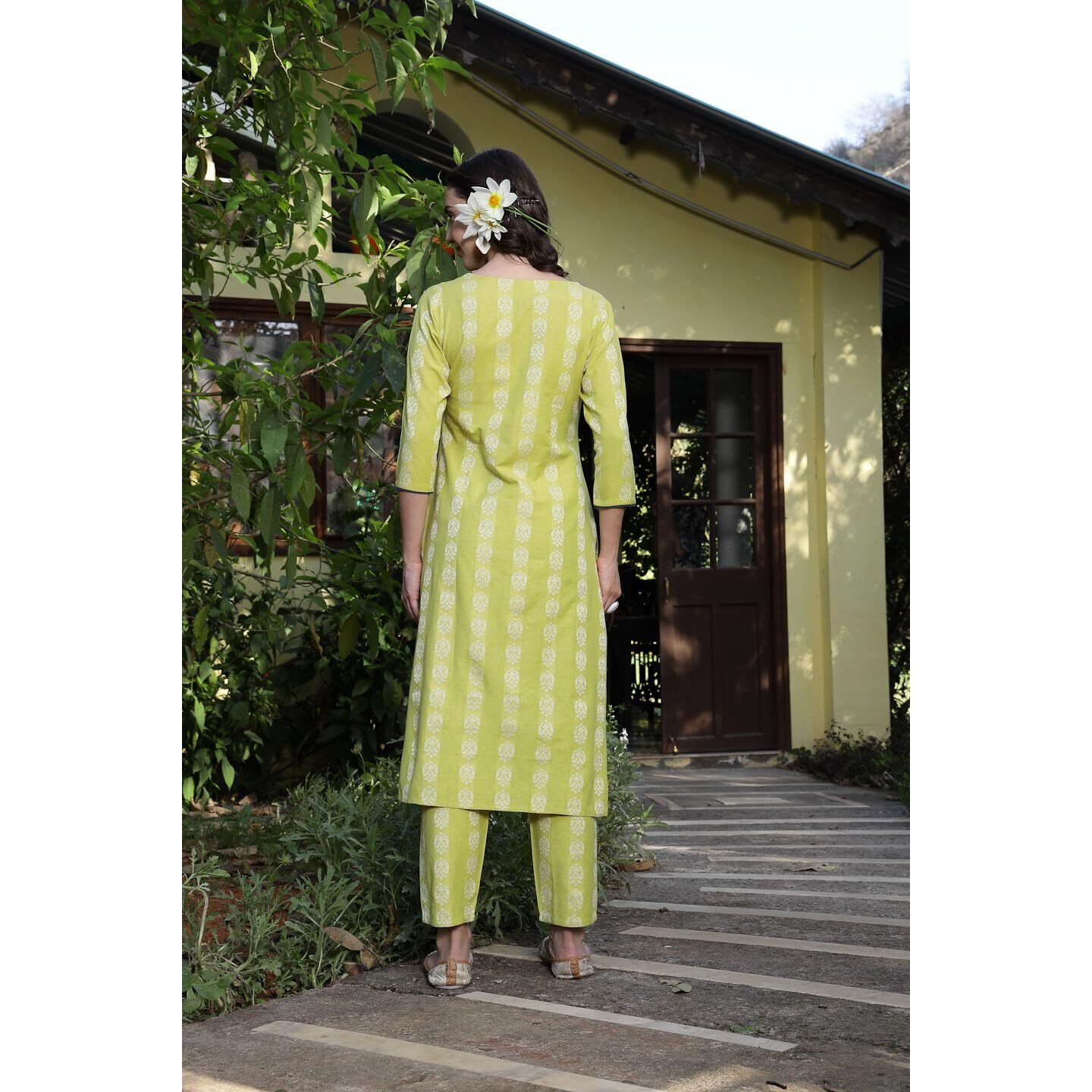 Stylum Women's Woven Design Cotton Blend Straight Kurta Pant Set (Kplimeshimla44_Lime Green, 2Xl)