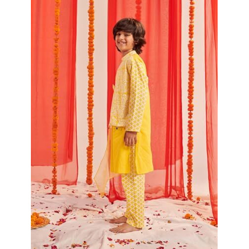 Pspeaches Boys Floral Printed Regular Kurta With Pyjamas (10-12Years)