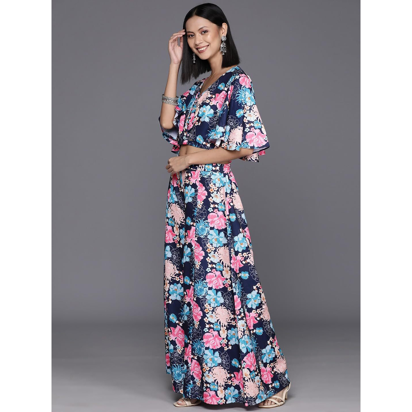 Varanga Women Blue Floral Printed, Flared Sleeves, Front Open With Tie Up Details Crop Top Paired With Flared Bottom