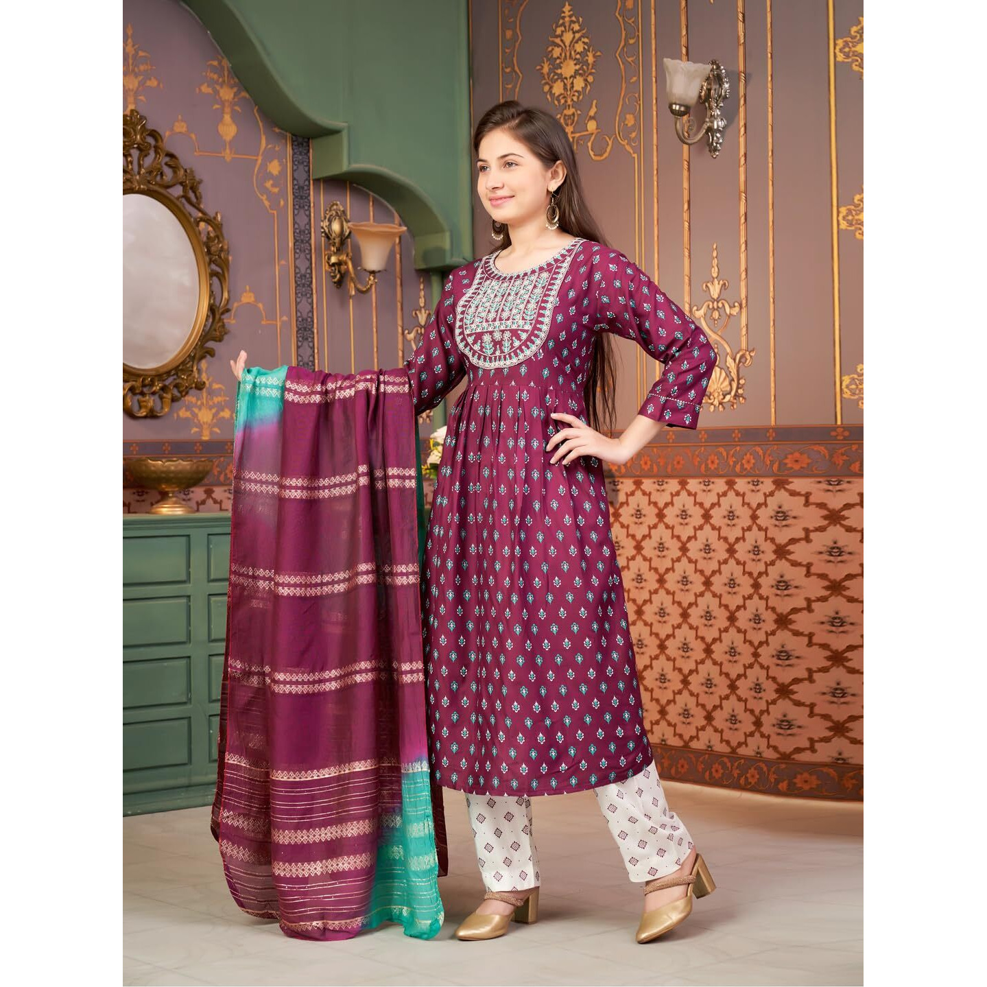 Aarika Girls Ethnic Wear Purple-White Colour Floral Print Rayon Kurti Pant Set-8-15 Years (Kp-Sd-5869)