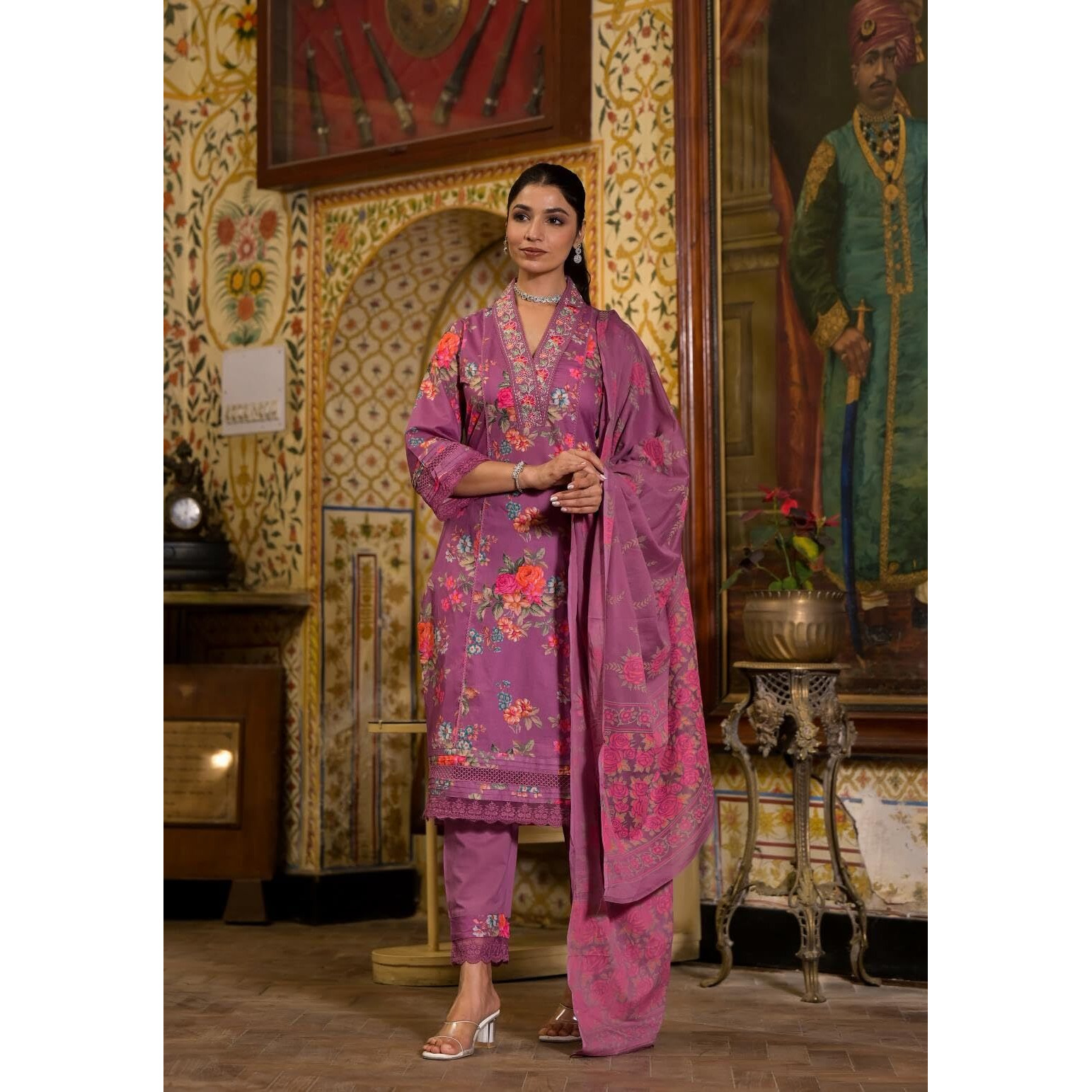 Varanga Women Magenta Floral Printed Thread Embroidered Straight Kurta Paired With Printed Bottom & Dupatta