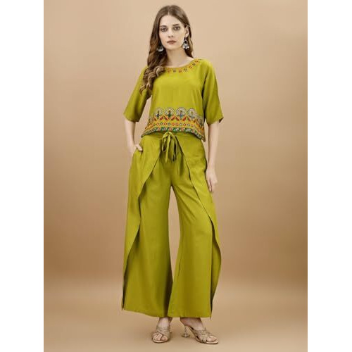 Womanista Women's Viscose Rayon Solid Regular (Co-Ords_9068_Green_2Xl), Top & Palazzo