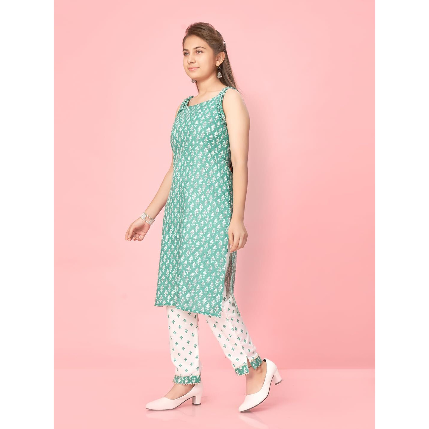 Aarika Girls Sea Green Colour Cotton Printed Kurti (Kurti-K-Tr-01-Green-40)