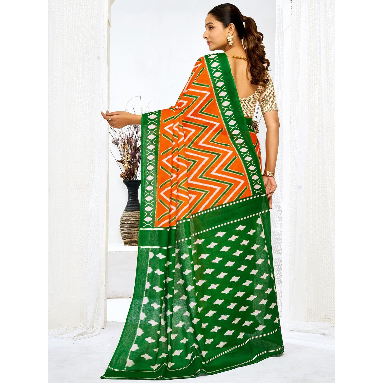 Satrani Women's Cotton Printed Republic Day Special Tiranga Saree With Unstitched Blouse Piece (4118S404N_Orange & Green & White)
