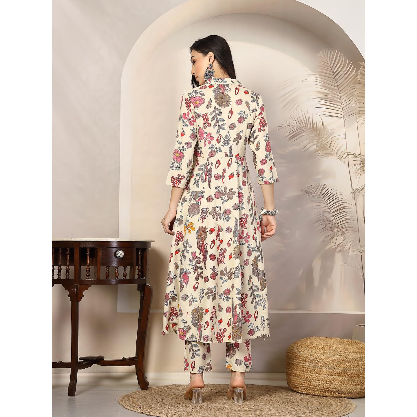 Stylum Women Floral Printed Rayon Kurta Pant Set (Beige, M)