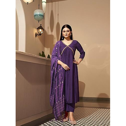 Womanista Women's Silk Blend Kurta Set (Kurtaset_1183_Purple_M)
