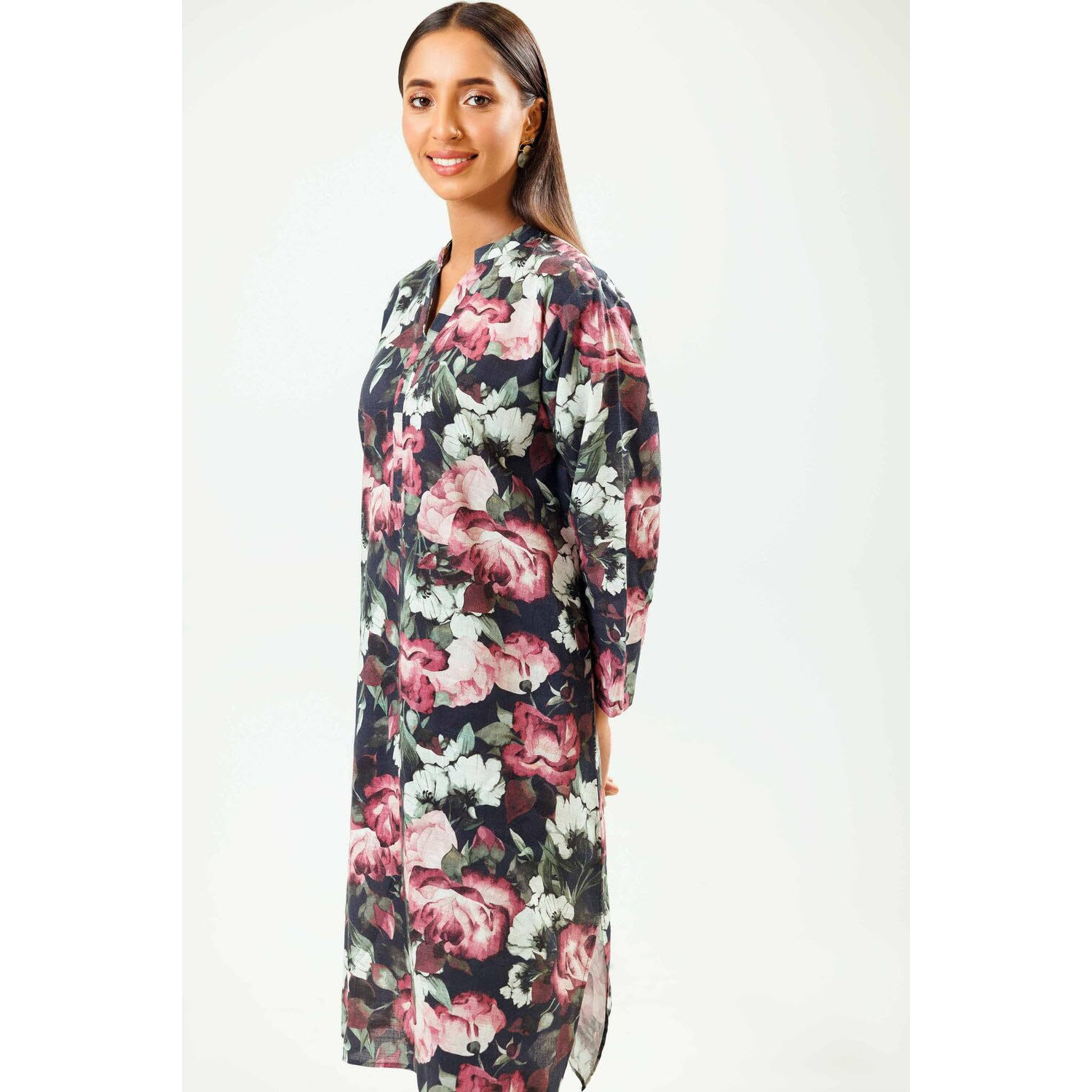 Gufrina Women's Black Floral Printed Long Kurta Set With Straight Pants - Full Sleeve V-Neck Rayon Casual Wear(Black L)