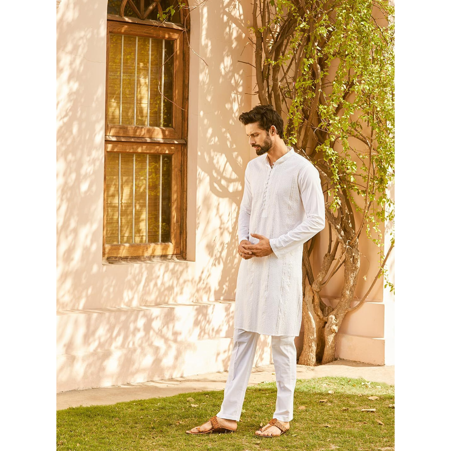 See Designs Men Full Sleeve White Cotton Pintex Design Silver Thared Work & Sequence Mandarin Collar Side Slit Kurta - Sd2Mkt_1414Xl