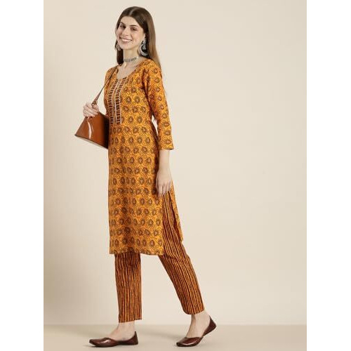 Shiv Textiles Women Cotton Printed Kurta Set .(9002-Blue-L)