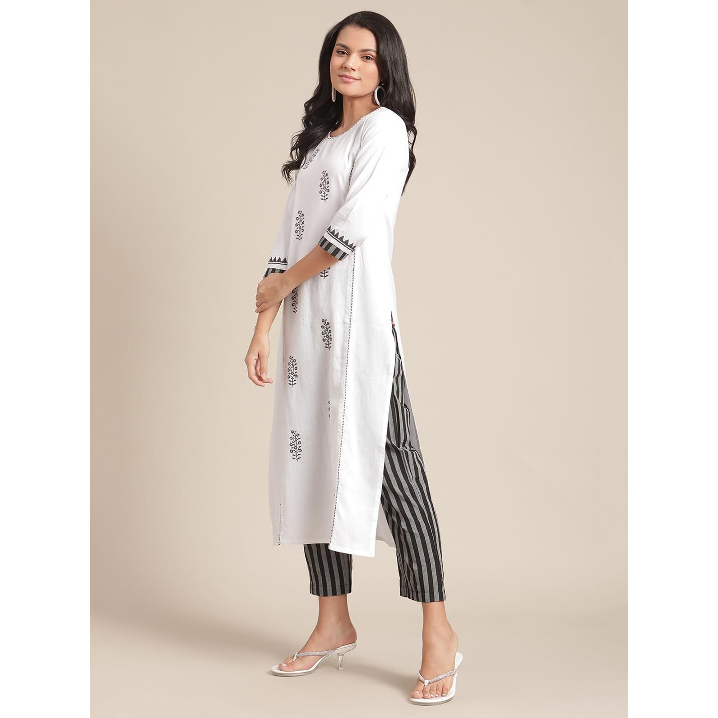 Varanga Women White And Black Floral Block Printed And Handwork Detailed Kurta Trouser Set.