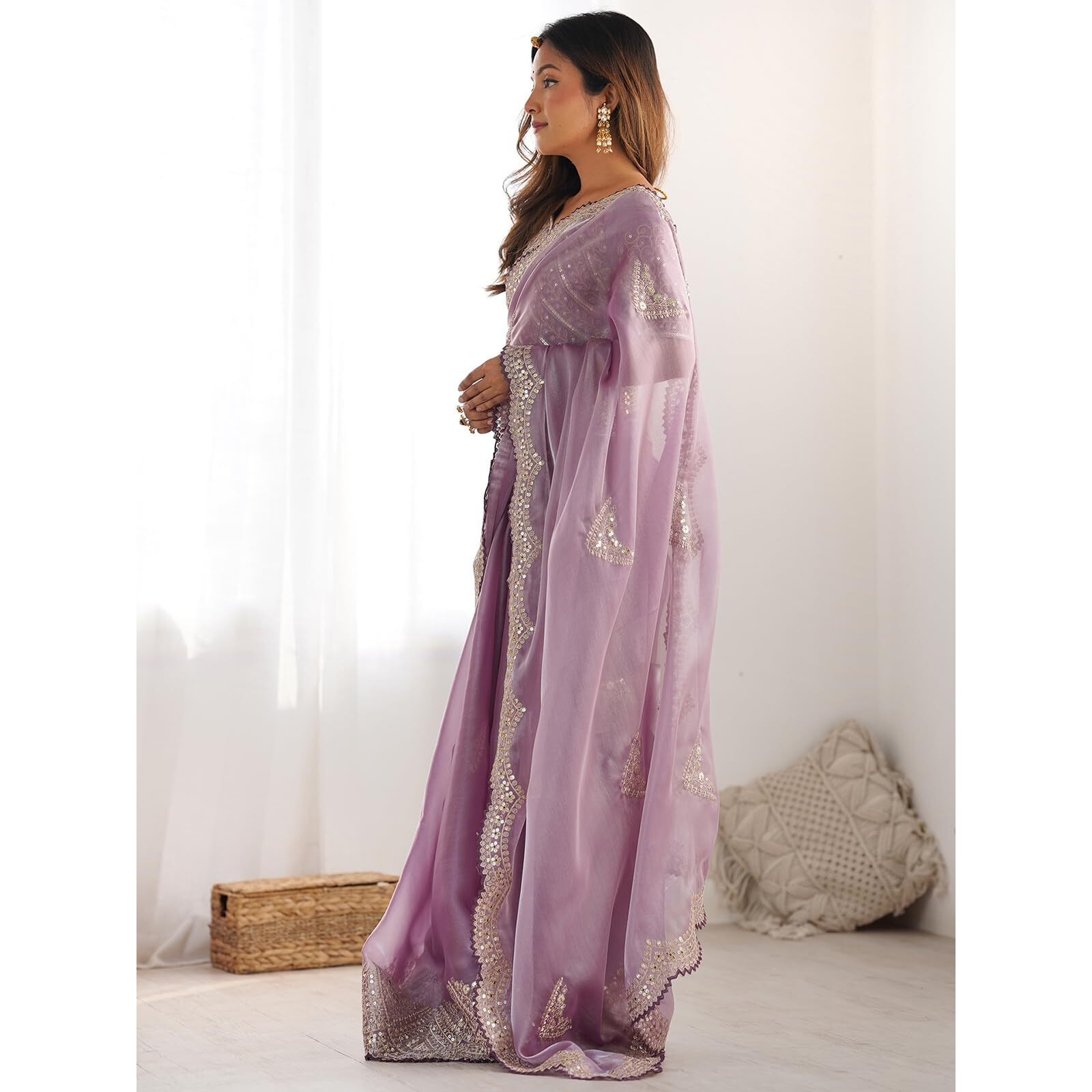 Satrani Women's Tissue Silk Dyed Sequin Embroidery & Scollped Border Festive Saree With Unstitched Blouse Piece (4218S6635Na_Purple)