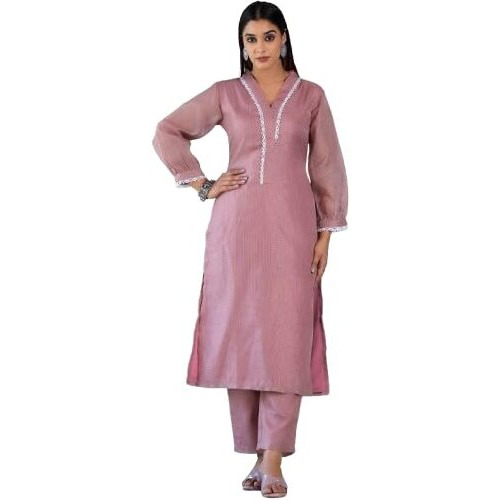 Varanga Women Mauve Kota Check V-Neck, Long Sleeve Straight Kurta, Paired With Tonal Bottom.