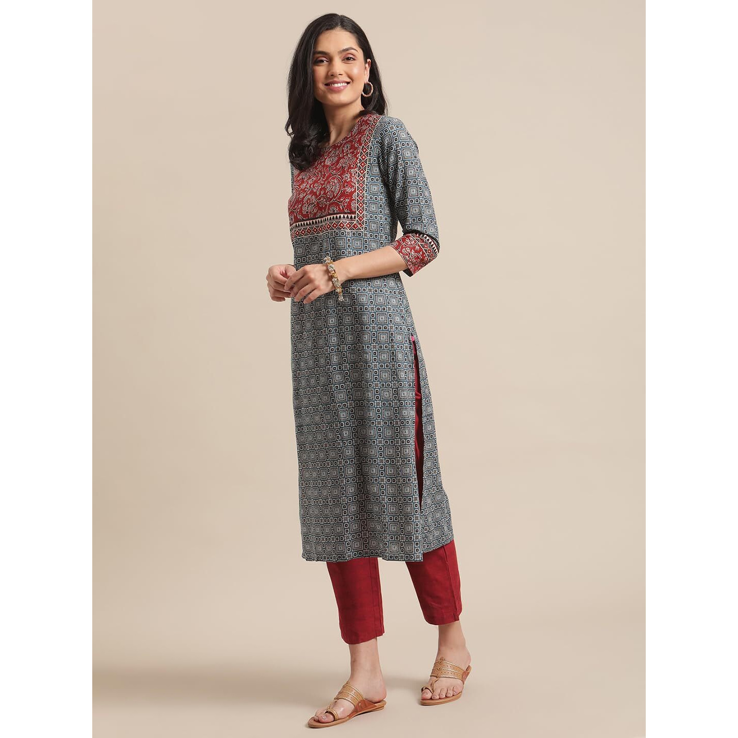 Varanga Women Blue & Maroon Printed Round Neck Straight Kurta With Contrast Yoke & 3/4Th Sleeves (Extra Large)