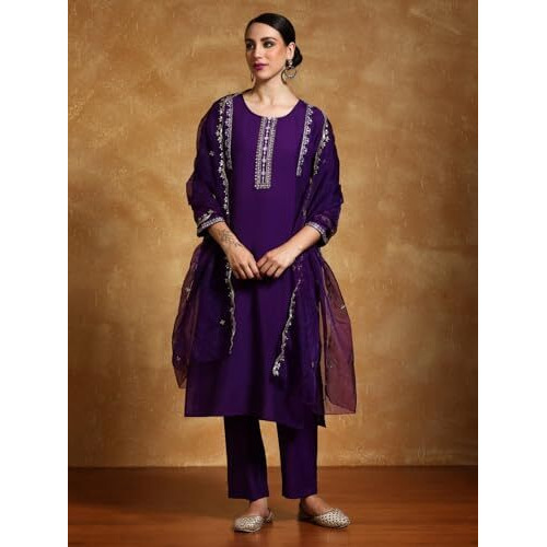 Varanga Women-Thread & Sequin Embroidered Yoke Kurta With Trouser & Scallop Dupatta