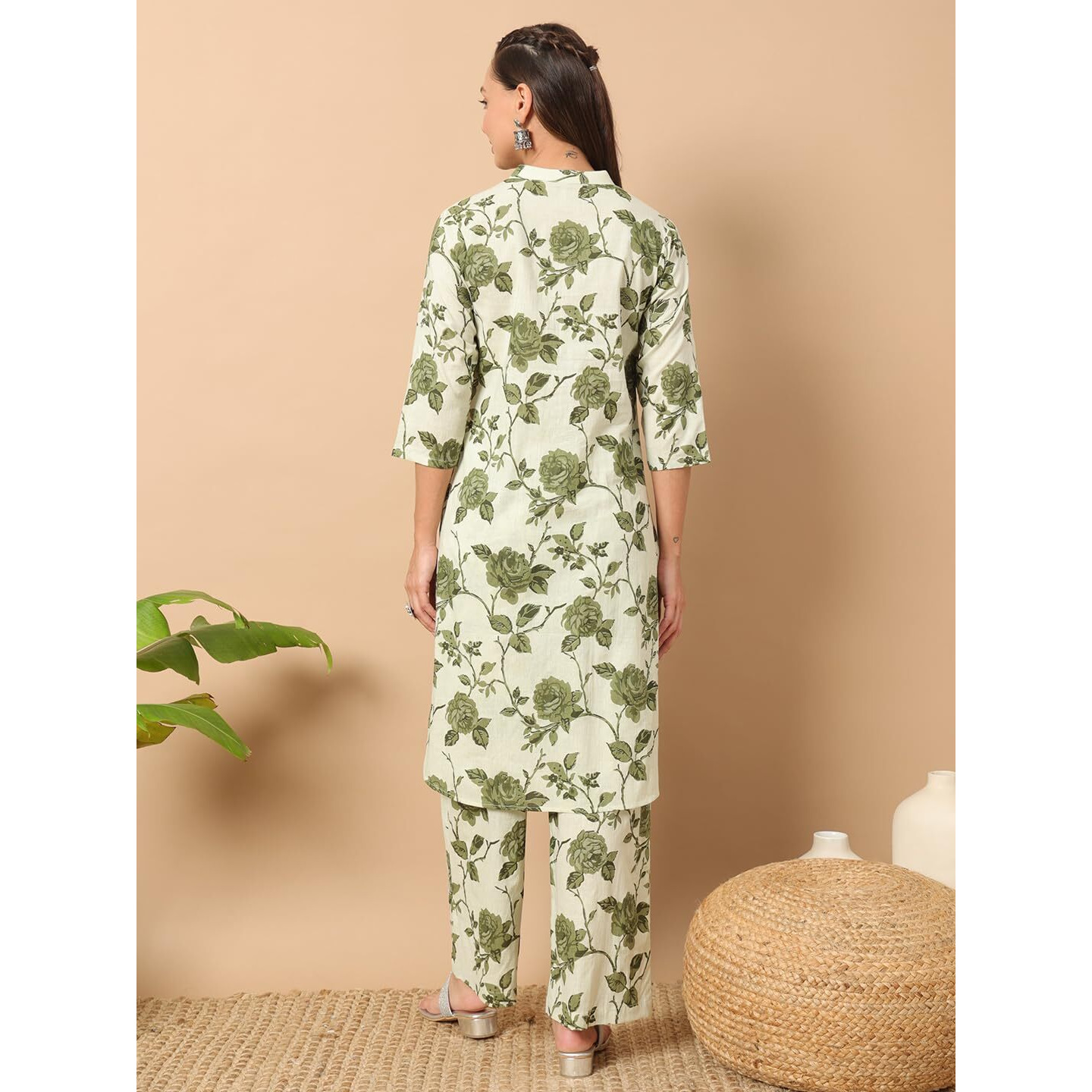 Fiorra Women's Pista Green Cotton Straight Kurta With Pant Co-Ord Set Set0138