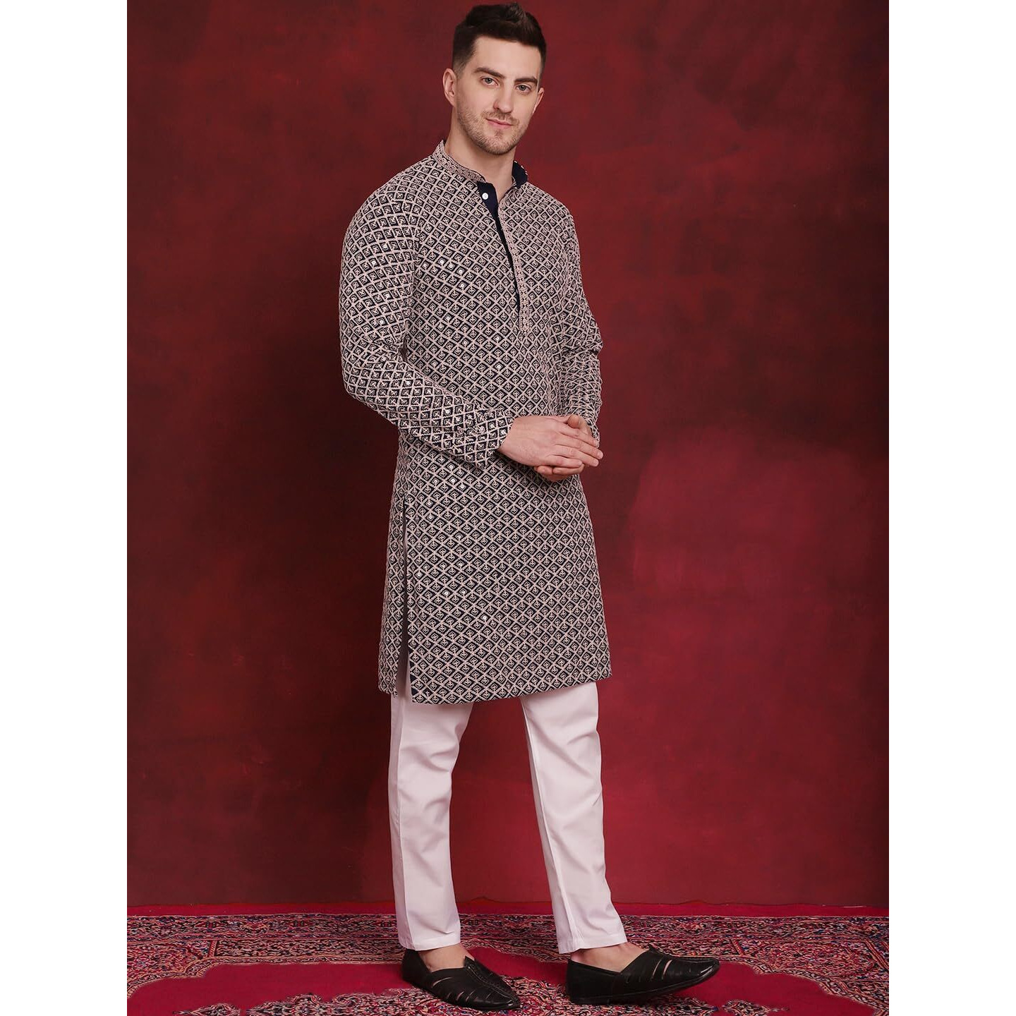 Jompers Men's Navy Sequin Embroidered Pure Cotton Kurtas (Navy, S)
