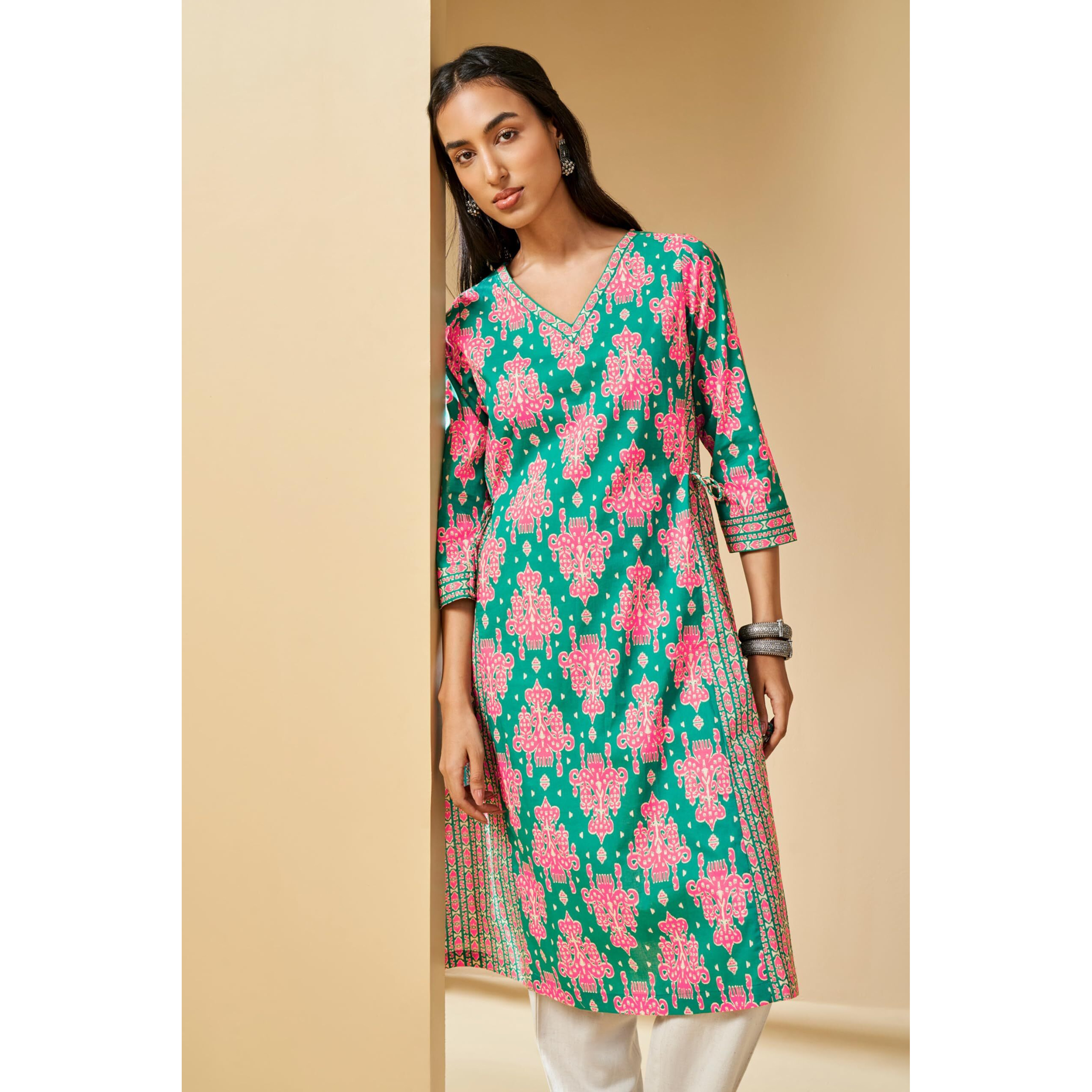 Nainvish Women's Cotton Blend Printed A-Line V-Neck Kurta (Sd658_K-S_Green & Pink)