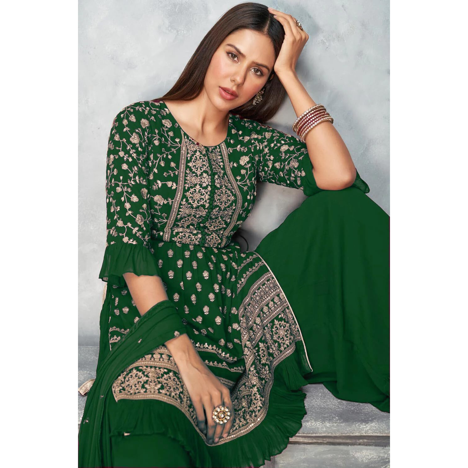 Xomantic Fashion Magenta Georgette Embroidered And Resham Work Designer Salwar Kameez (Medium, Green)