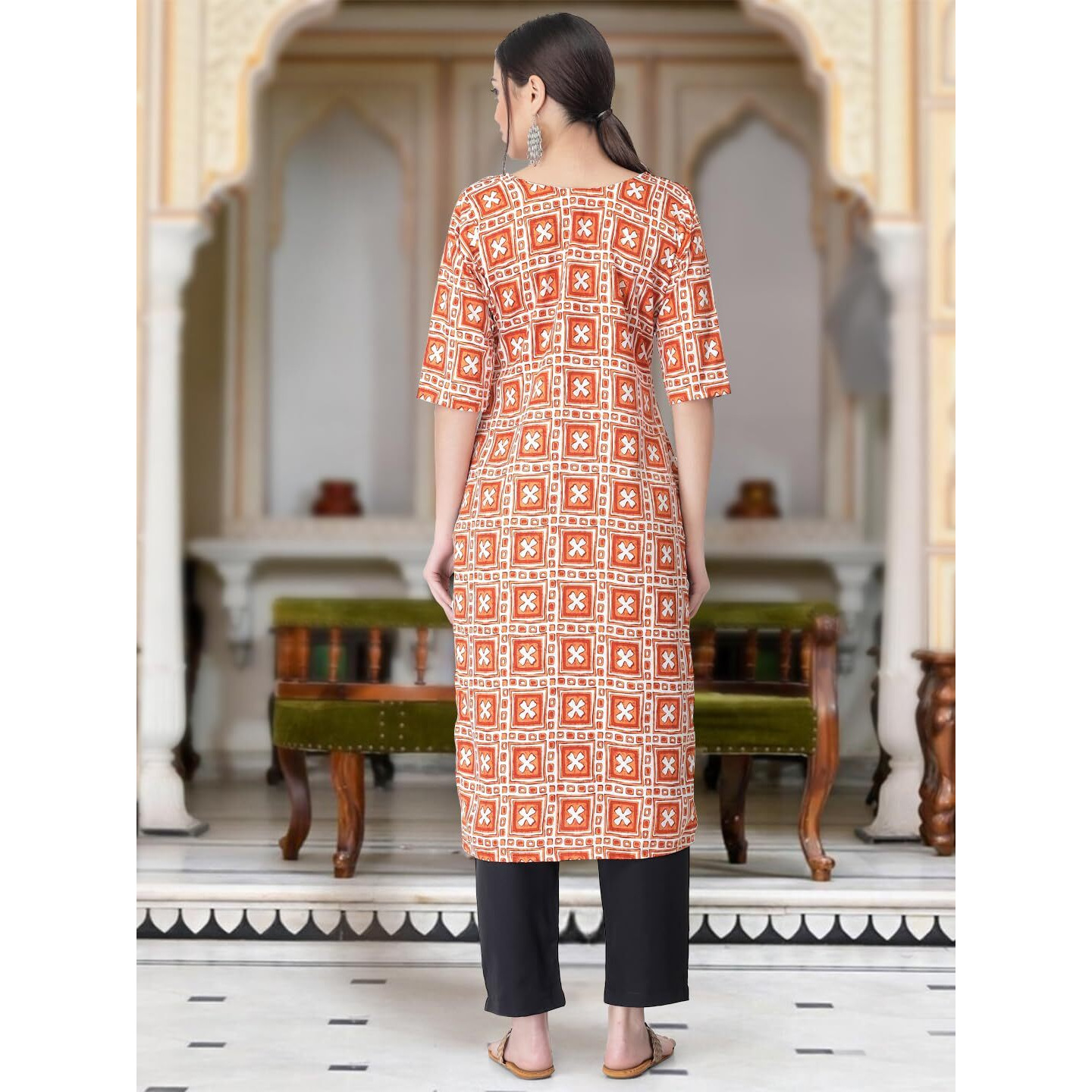 Tee Projekt Versatile Crepe Kurti & Pant Set For Women Printed Kurta Set