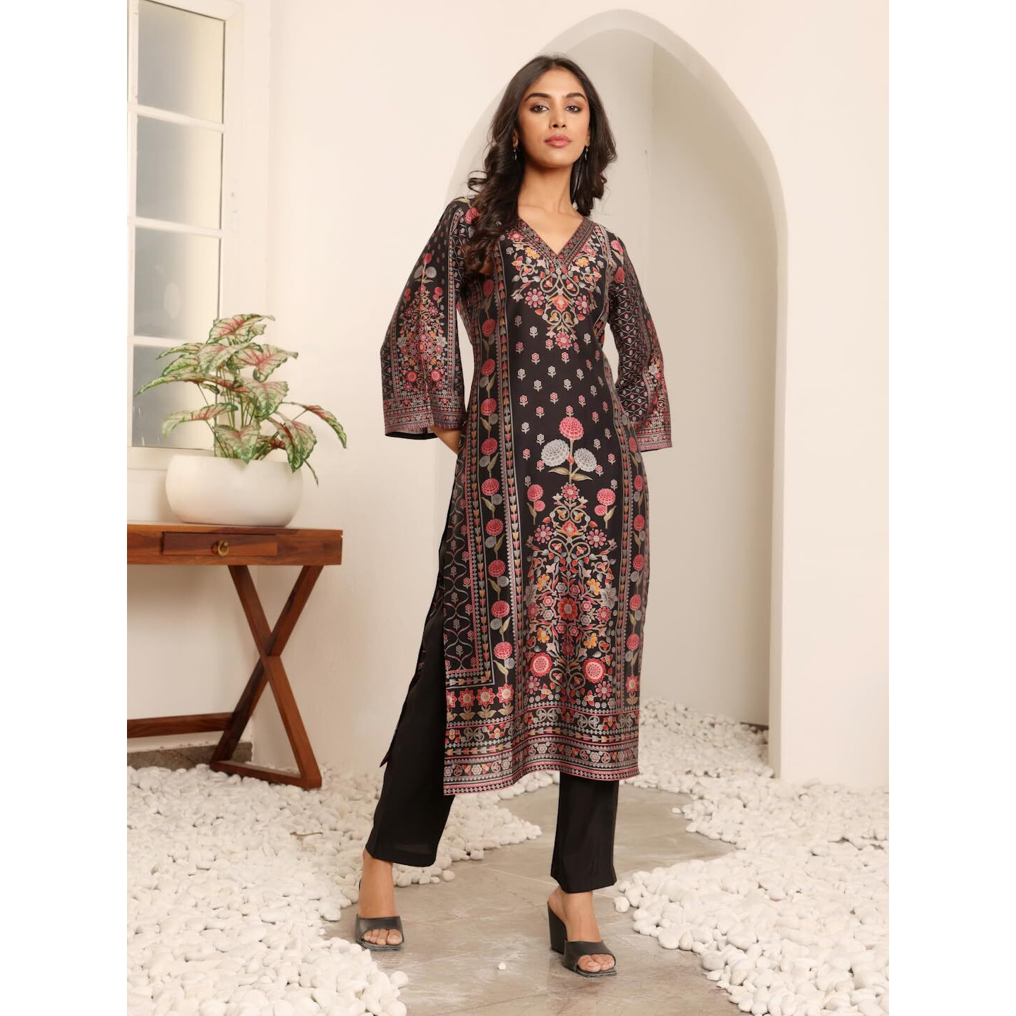 Varanga Women Black Ethnic Floral Printed Kurta With Solid Trouser - Comfortable & Stylish Set For A Chic Look
