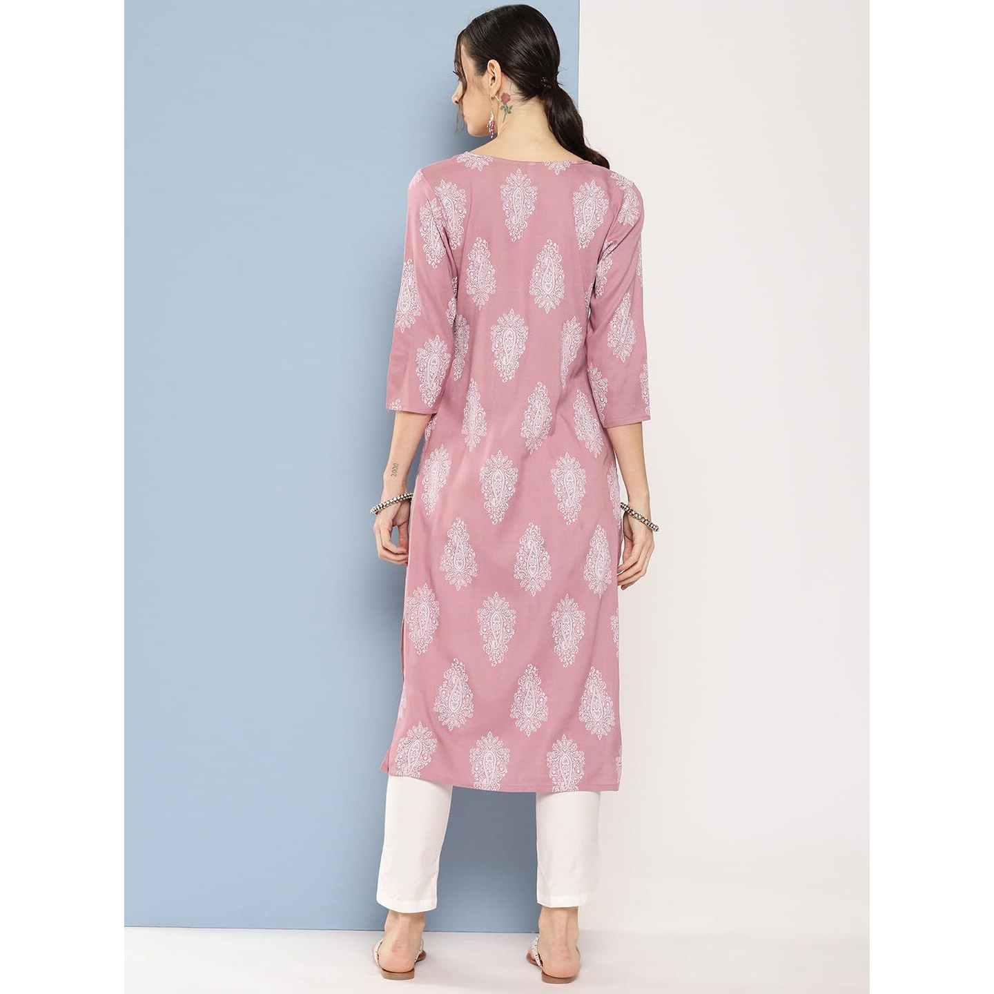 Anubhutee Women's Cotton Ethnic Motifs Pink Straight Kurta