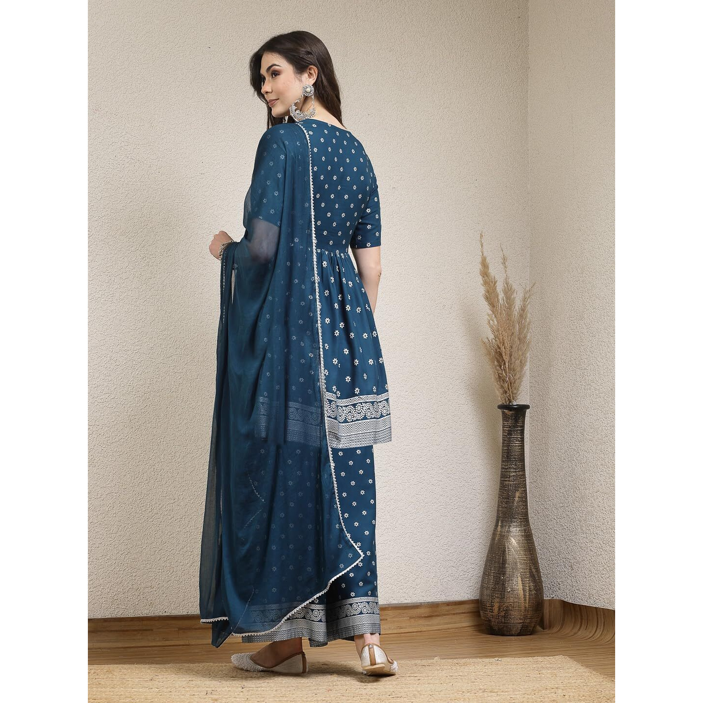 Stylum Women's Ethnic Motif Printed Rayon Naira Cut Kurta Palazzo Dupatta Set (Kpdtealsanjh44, Teal, Xxl)