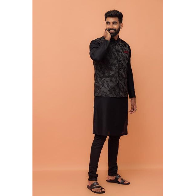 Kisah Men's Black Kurta Jacket Churidar Set Silk Blend Jacquard Full Sleaves, Knee Length, Straight, Regular Fit, Ethnic, 44