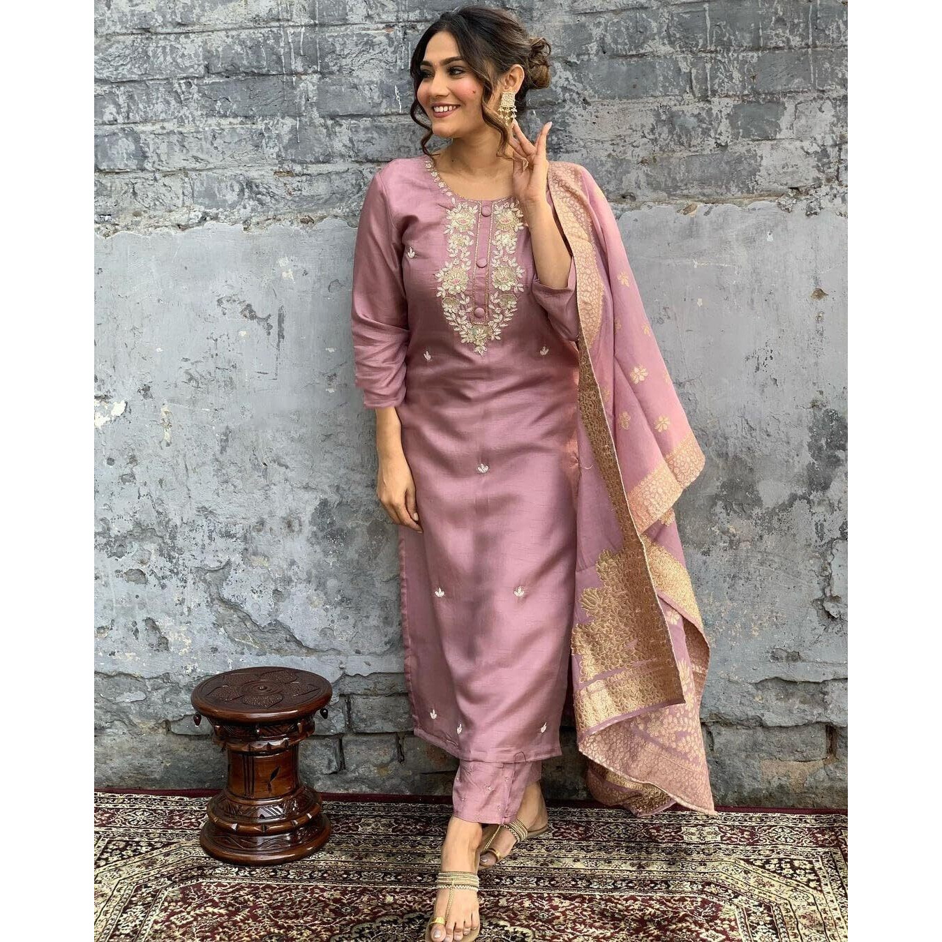 Shiv Textiles Women's Chanderi Silk Embroidered Kurta Pant Dupatta Set(Jda-Vanni-Onion-S)