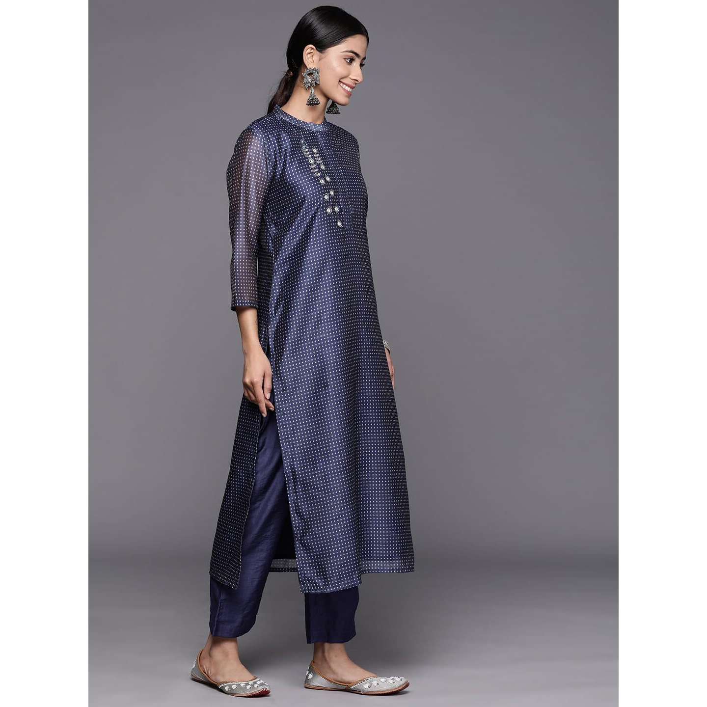 Varanga Women Navy Blue Bandhani Printed Straight Kurta With Three Quarter Sleeves Paired With Tonal Bottom And Printed Dupatta