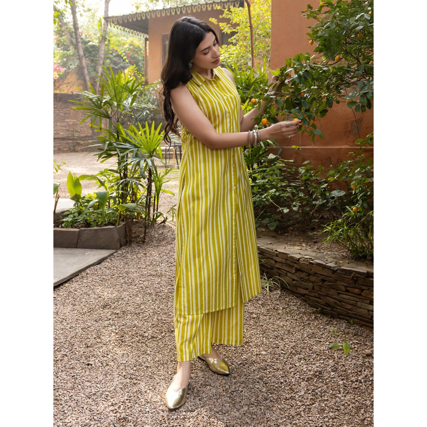 Fiorra Women's Yellow Cotton Straight-Cut Kurta Set Set0180