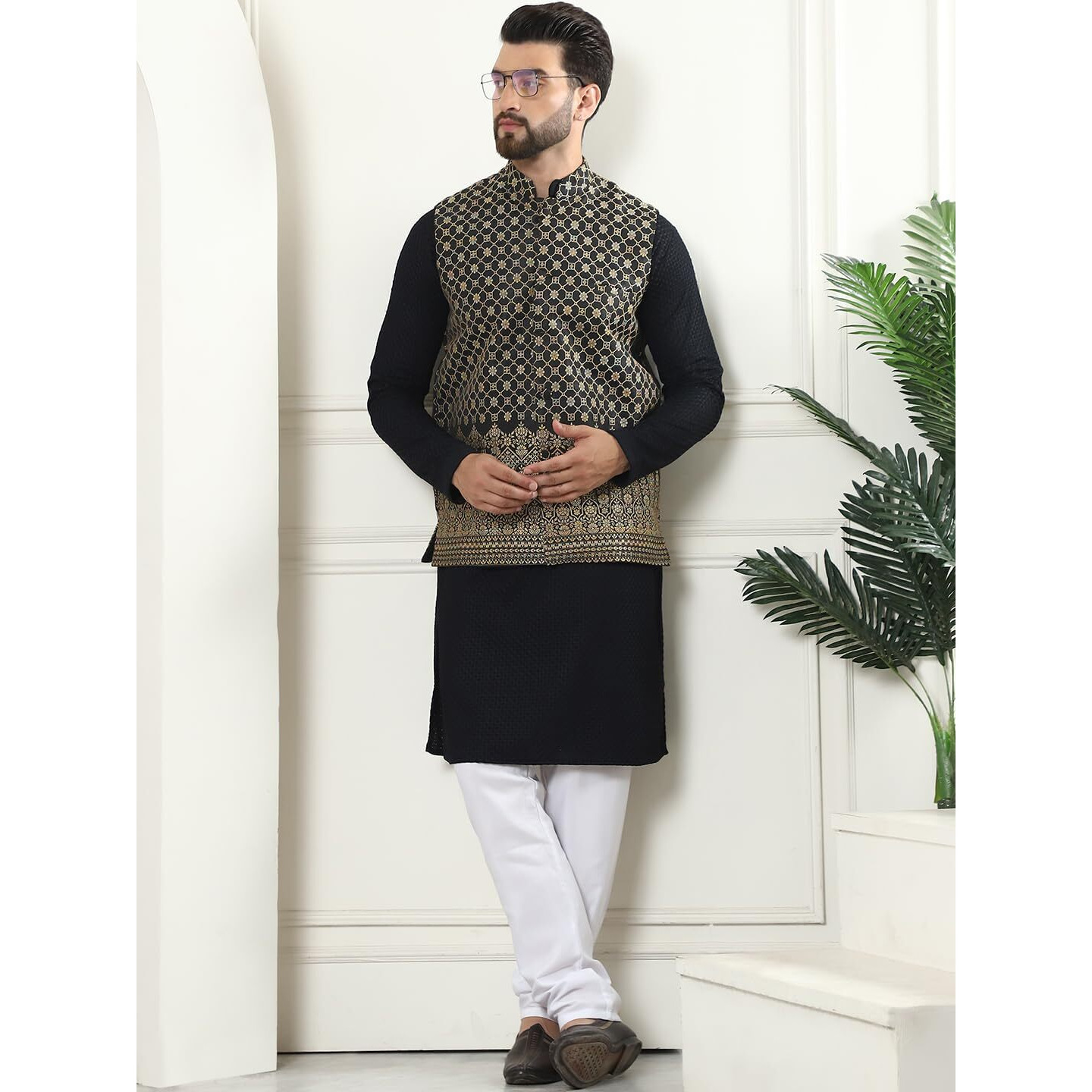 Sojanya (Since 1958 Men's Pure Cotton Black Kurta And White Pyjama With Black Nehru Jacket