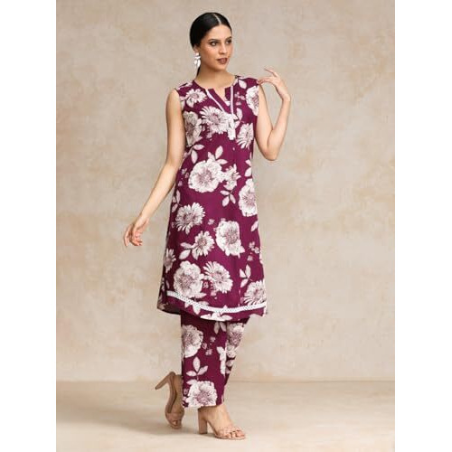 Varanga Floral Printed Sleeveless Kurta With Trouser