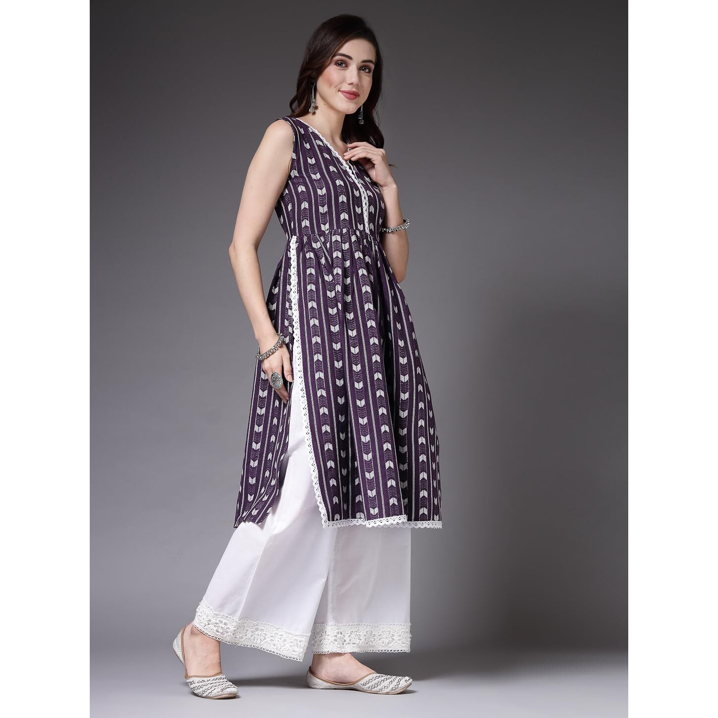 Stylum Women's Self Designed Cotton Blend Naira Cut Kurta (Rasin38_Purple, M)