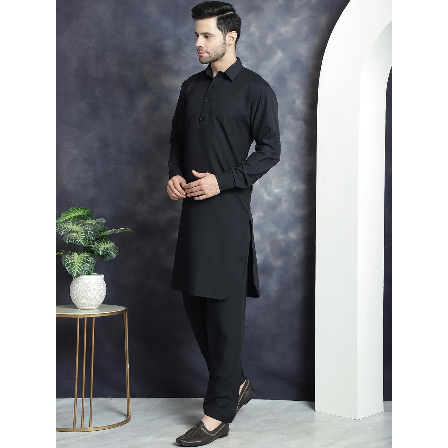 Jompers Men's Black Solid Pathani Kurta With Salwar (Black, S)