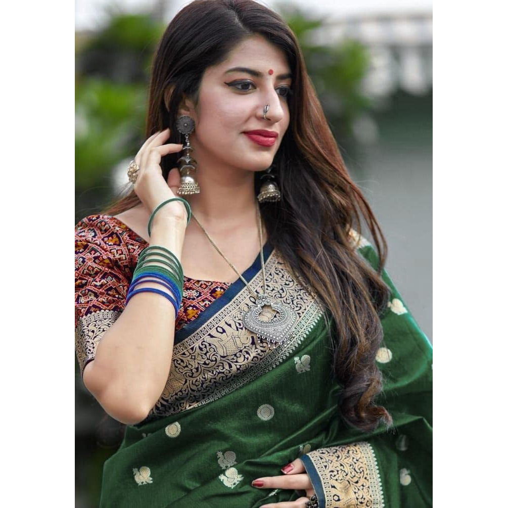 Flosive Women's Present Banarasi Soft Lichi Silk Saree Beautiful Jacquard Rich Pallu Design Work Zari Woven Kanjivaram Silk Style Saree Royal Patola With Soft Lichi Silk Blouse Piece (Green)