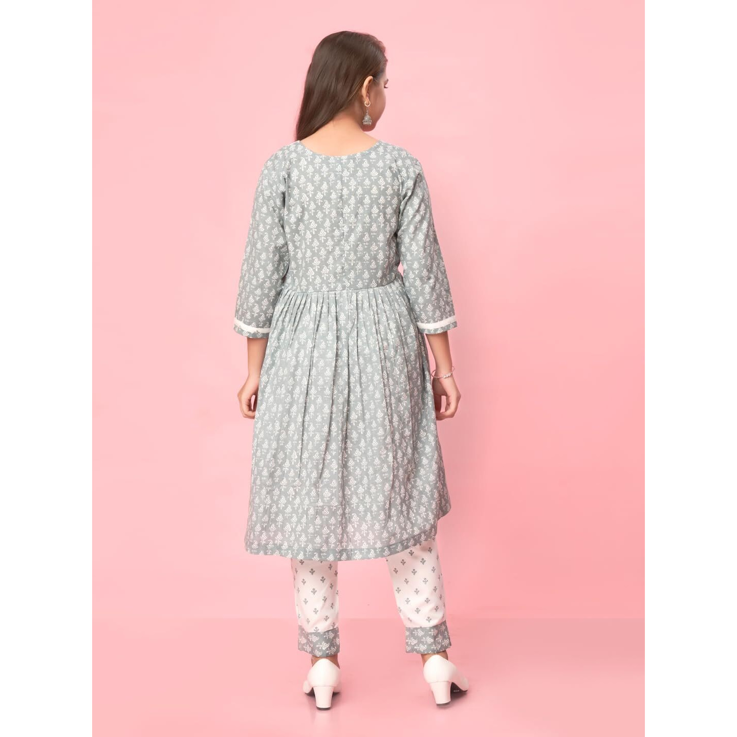 Aarika Girls Grey Colour Cotton Printed Kurti (Kurti-K-Tr-03-Grey-38)